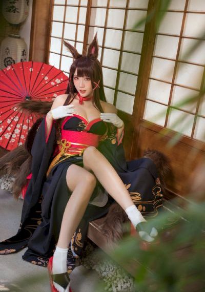迷晕灌醉白嫩美女玩弄国产_午夜激情