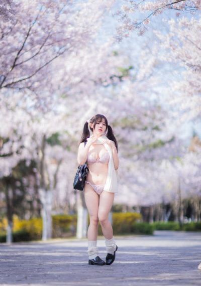 日本艹比视频_剧情片天堂在线