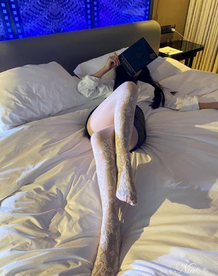 蜜桃成人免费直播在线观看_高清蓝光在线观看